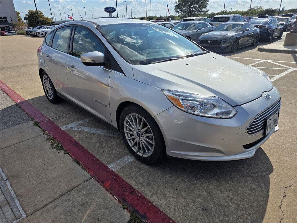 2016 Ford Focus Electric — photo 1 of 1