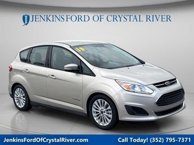 2018 Ford C-MAX Hybrid SE — photo 1 of 13
