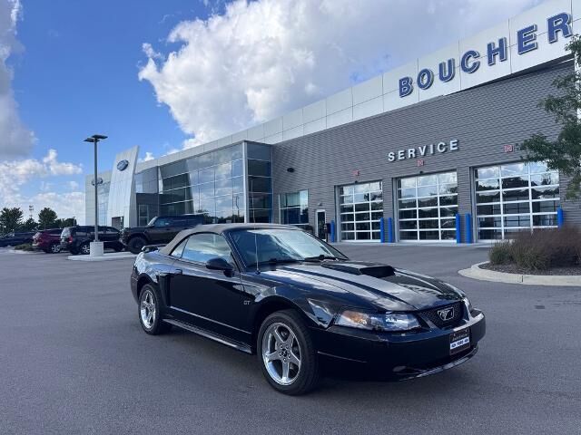 2003 Ford Mustang GT Deluxe