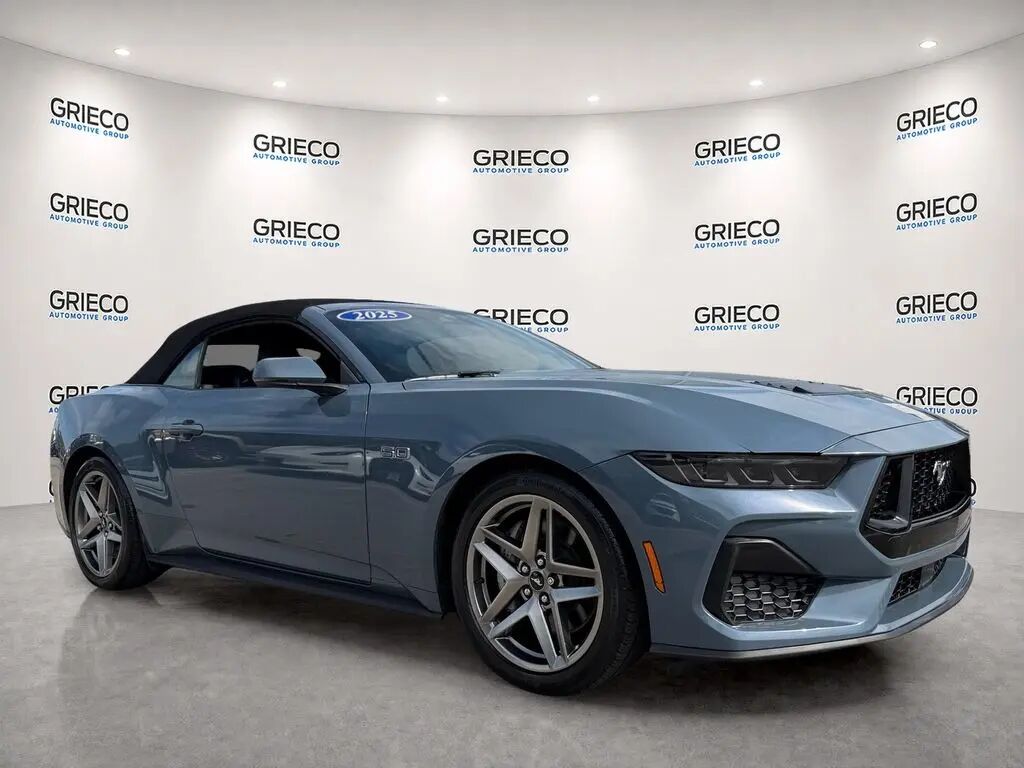 2025 Ford Mustang GT Premium — photo 1 of 13