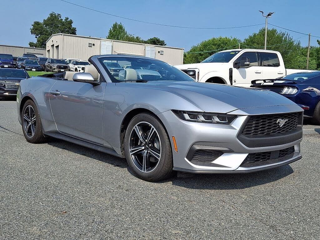 2024 Ford Mustang EcoBoost Premium — photo 1 of 1