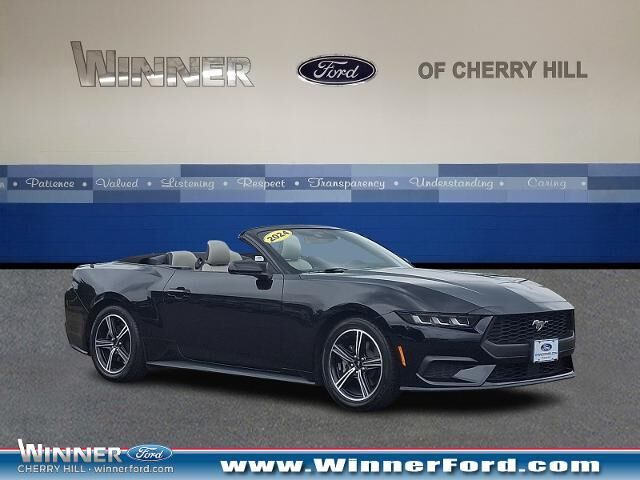 2024 Ford Mustang EcoBoost Premium