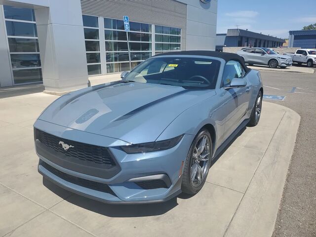 2025 Ford Mustang EcoBoost
