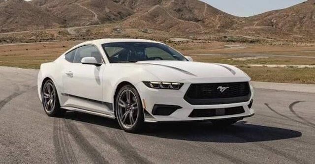 2025 Ford Mustang EcoBoost