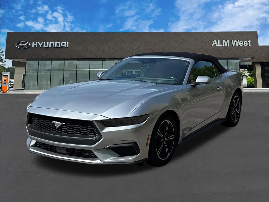 2025 Ford Mustang EcoBoost — photo 1 of 13