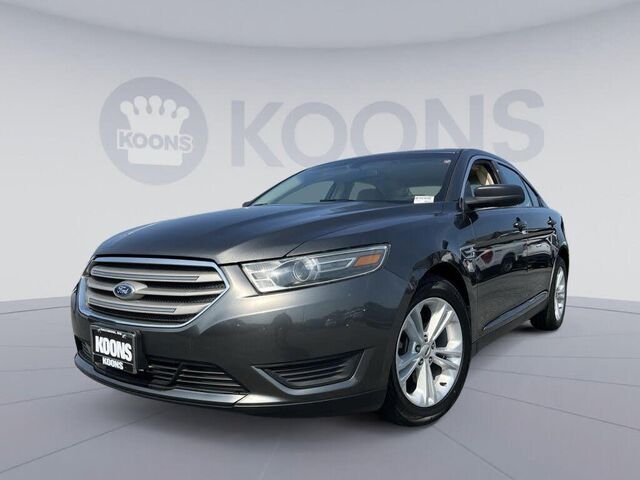 2015 Ford Taurus SE