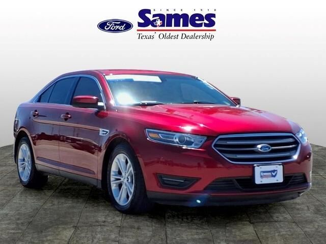 2018 Ford Taurus SEL