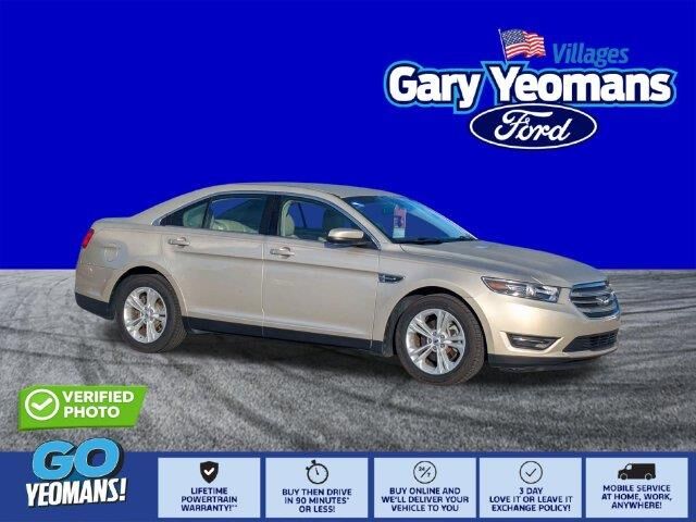 2017 Ford Taurus SEL