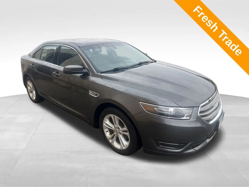 2018 Ford Taurus SEL — photo 1 of 16