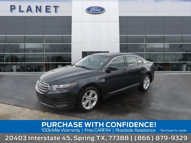 2017 Ford Taurus SEL