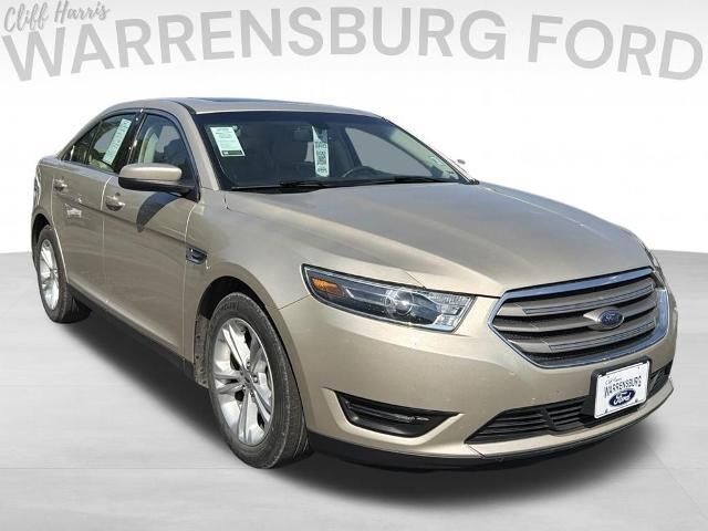 2018 Ford Taurus SEL