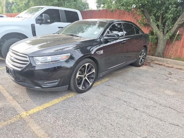 2016 Ford Taurus SEL