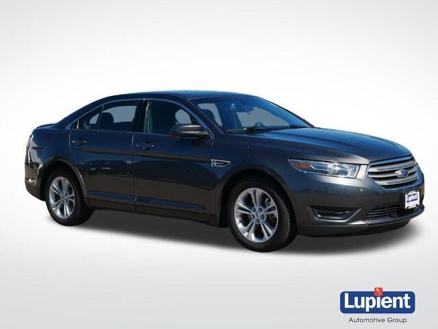 2018 Ford Taurus SEL