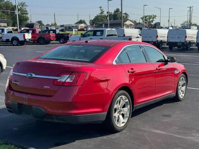 2011 Ford Taurus SEL