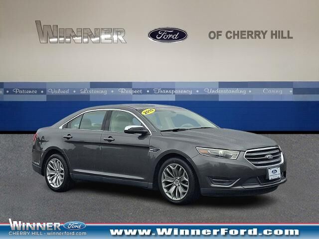 2015 Ford Taurus Limited