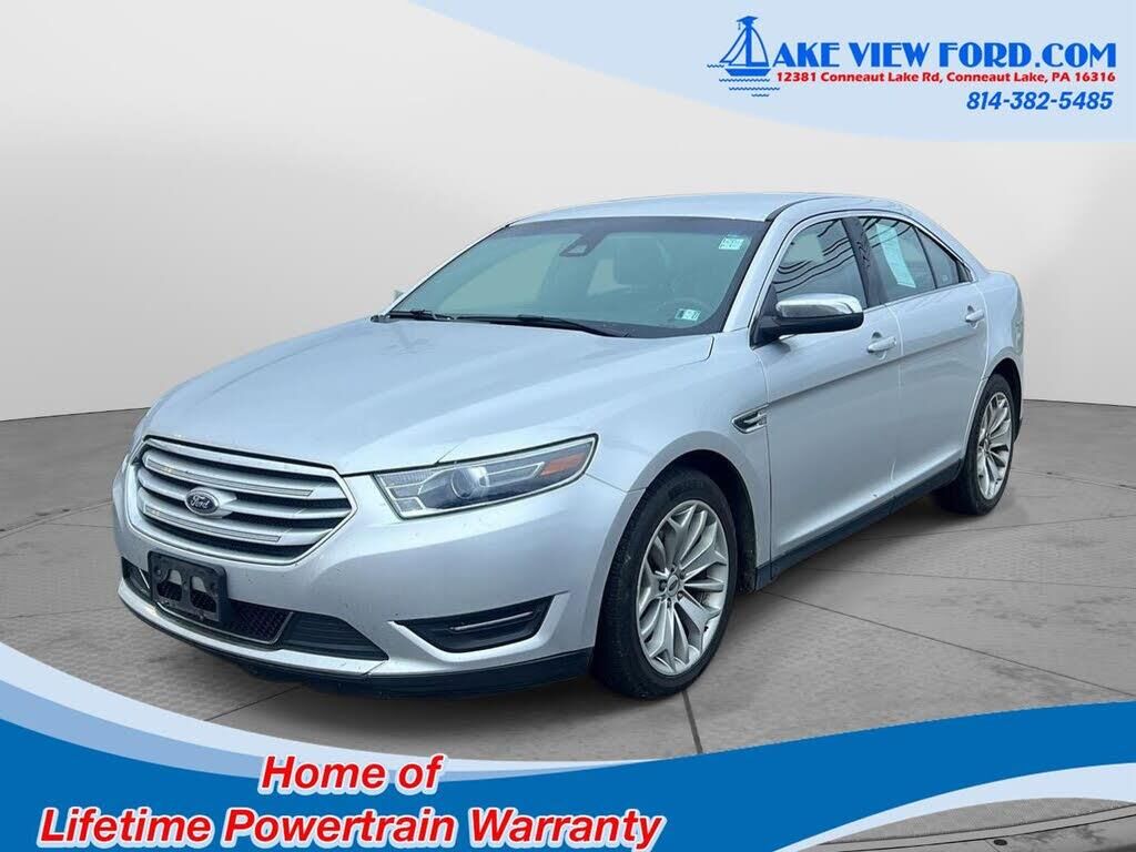 2017 Ford Taurus Limited — photo 1 of 1