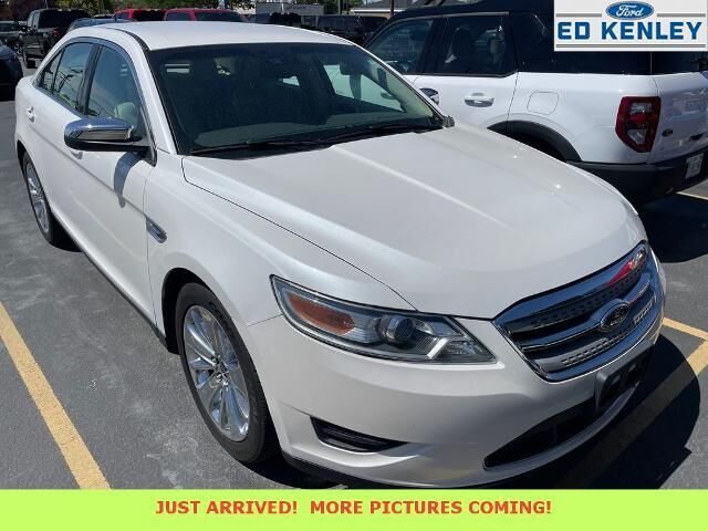 2011 Ford Taurus Limited
