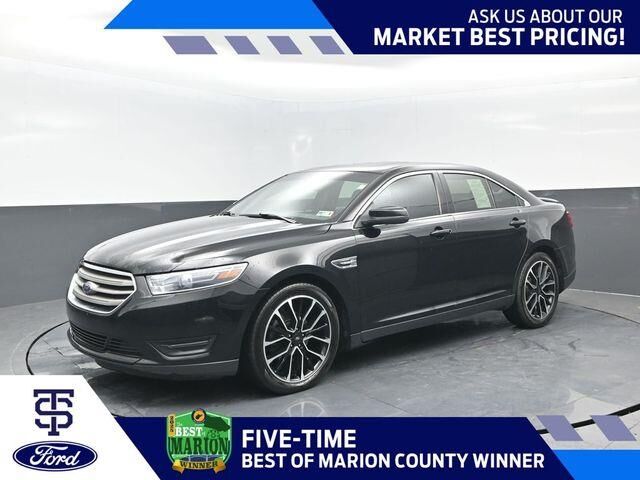 2018 Ford Taurus SEL