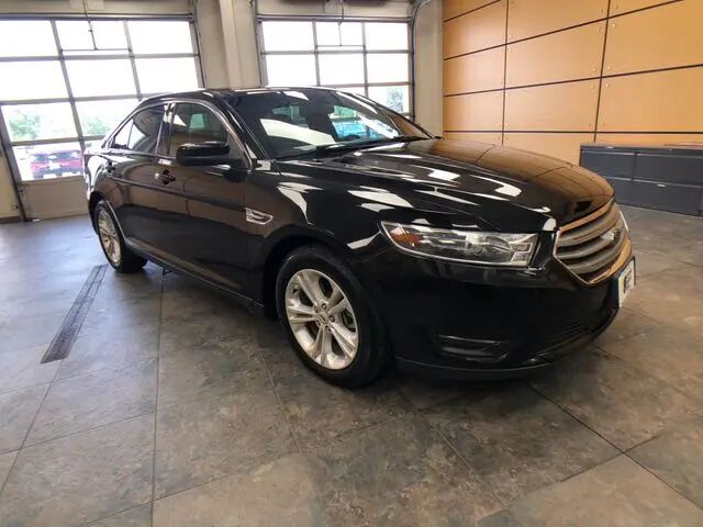 2018 Ford Taurus SEL — photo 1 of 13