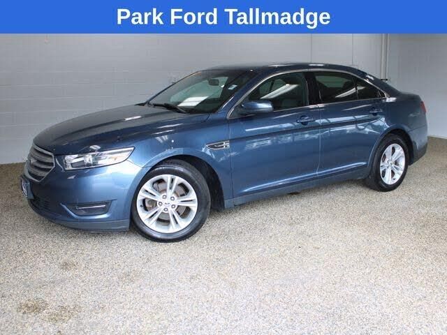 2018 Ford Taurus SEL — photo 1 of 1