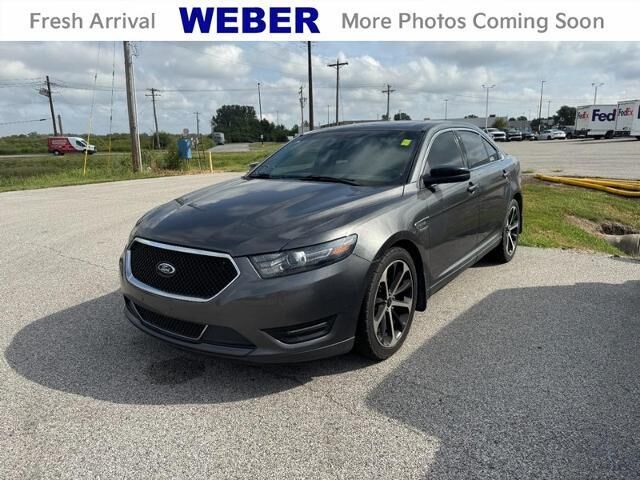 2016 Ford Taurus SHO