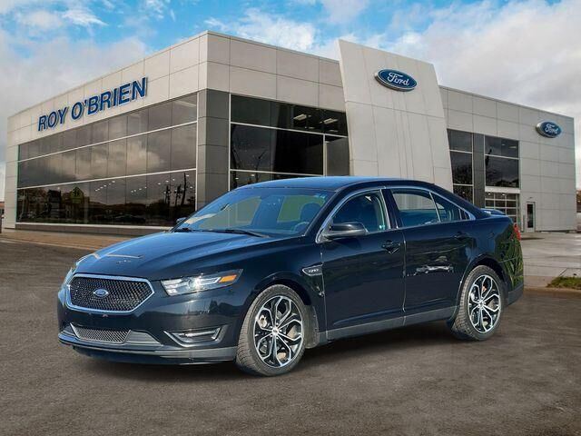 2016 Ford Taurus SHO
