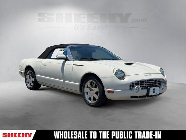 2002 Ford Thunderbird Deluxe — photo 1 of 5