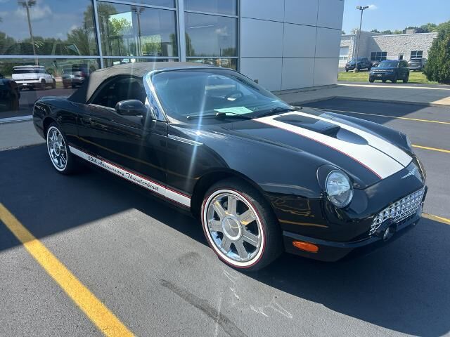2005 Ford Thunderbird Deluxe