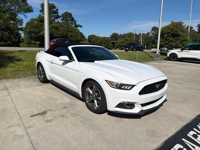 2016 Ford Mustang V6