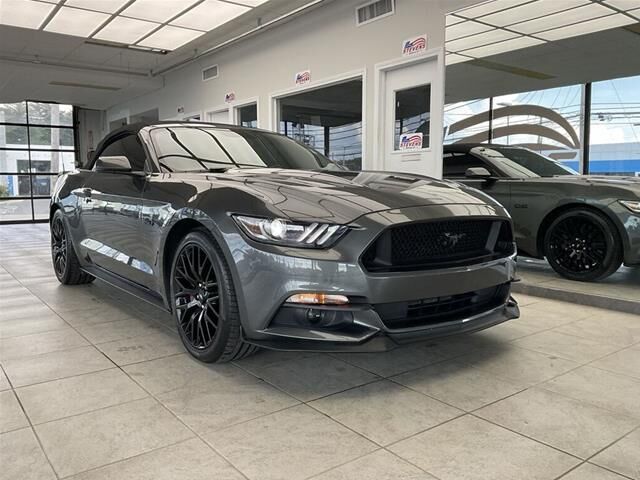 2017 Ford Mustang GT Premium — photo 1 of 13