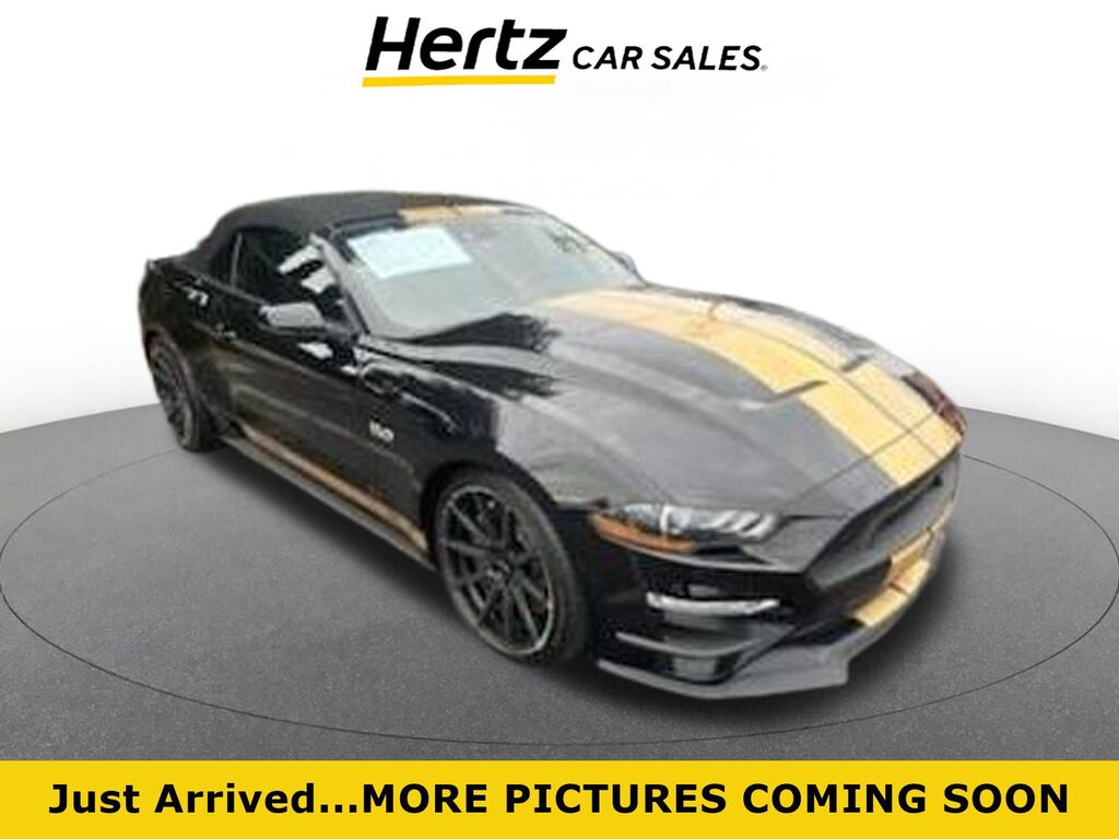2022 Ford Mustang GT Premium — photo 1 of 4