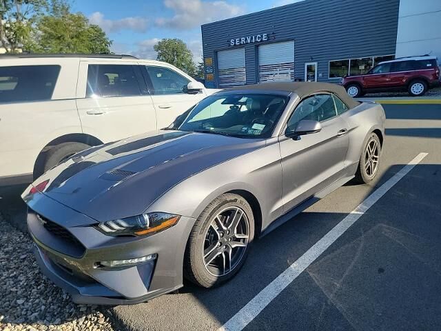2021 Ford Mustang EcoBoost Premium — photo 1 of 1