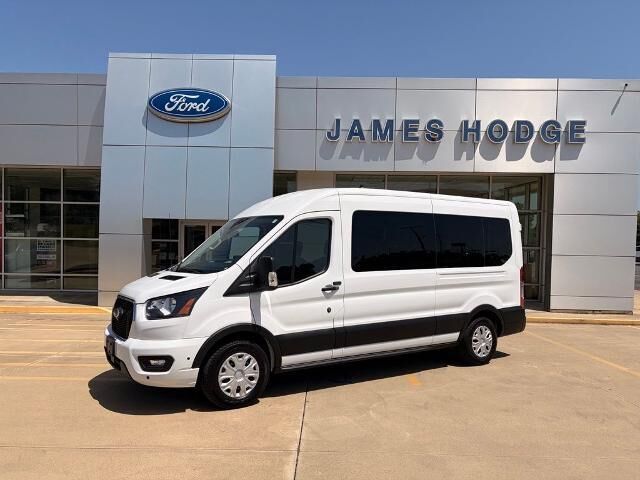 2025 Ford Transit 350 XLT