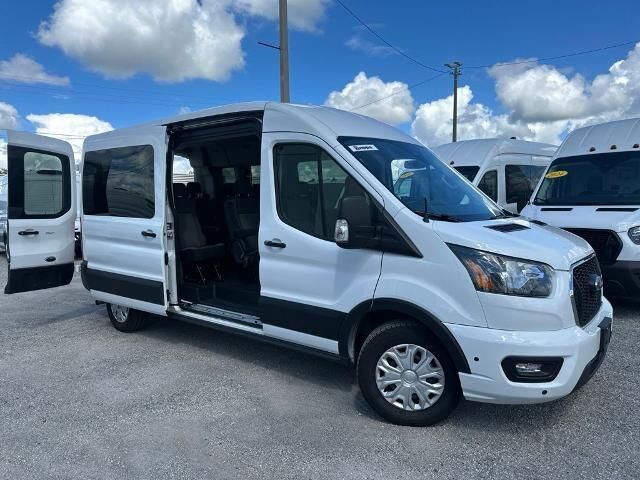2025 Ford Transit 350 XLT