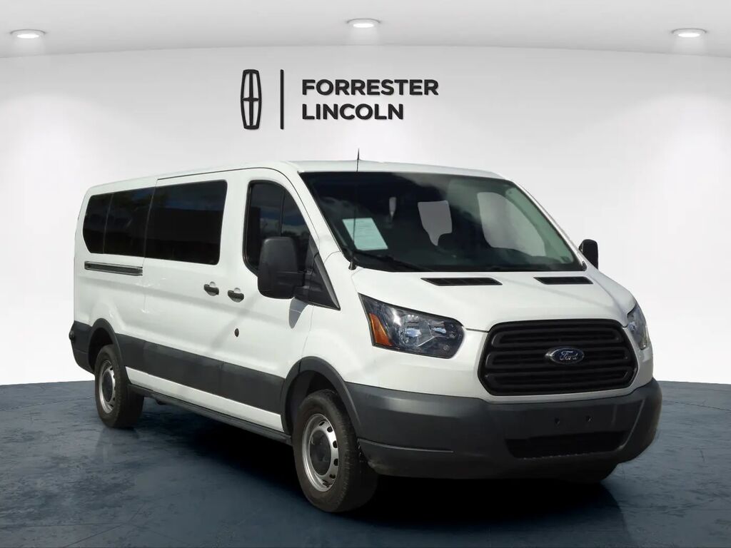 2017 Ford Transit 350 XL — photo 1 of 13