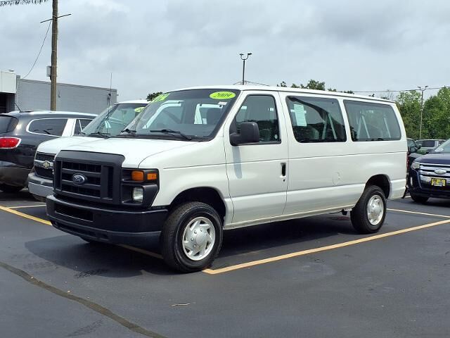 2009 Ford E-Series E-350 SD XL