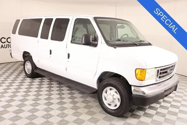 2007 Ford E-Series E-350 SD XL — photo 1 of 1