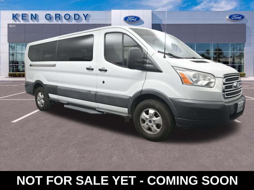 2017 Ford Transit 350 XL — photo 1 of 1