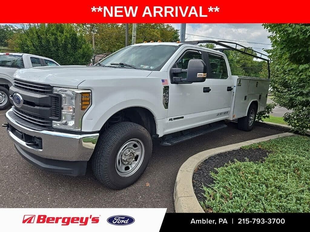 2019 Ford F-350 Super Duty XLT — photo 1 of 1