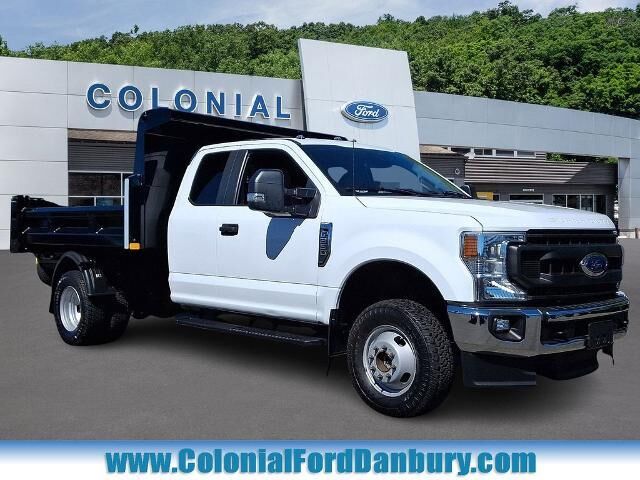2022 Ford F-350 Super Duty Lariat