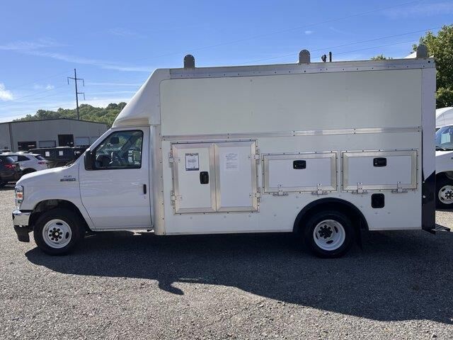 2023 Ford E-Series E-350 SD