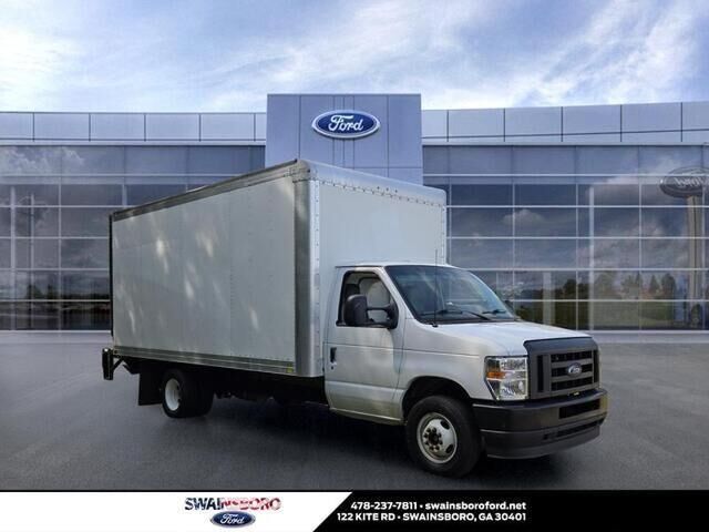 2024 Ford E-Series E-350 SD