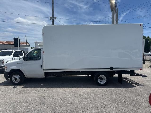 2024 Ford E-Series E-350 SD