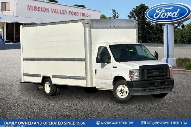 2022 Ford E-Series E-350 SD