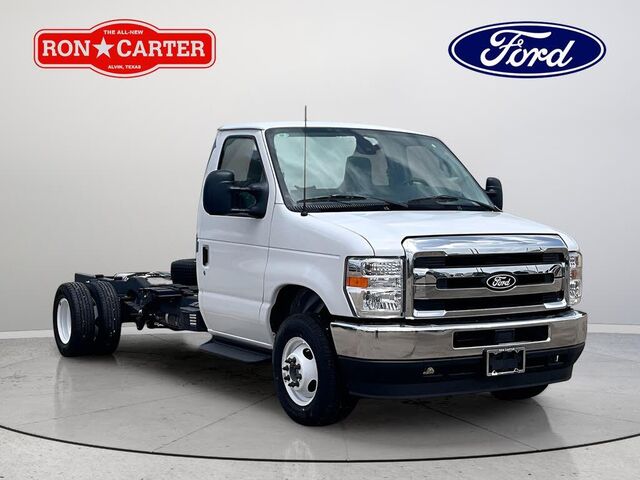 2027 Ford E-Series E-450 SD