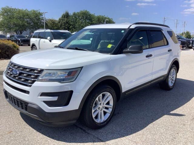 2016 Ford Explorer Base — photo 1 of 13