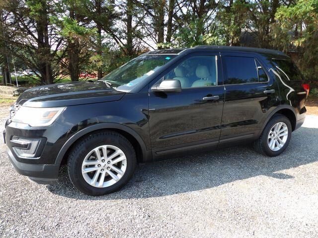 2016 Ford Explorer Base