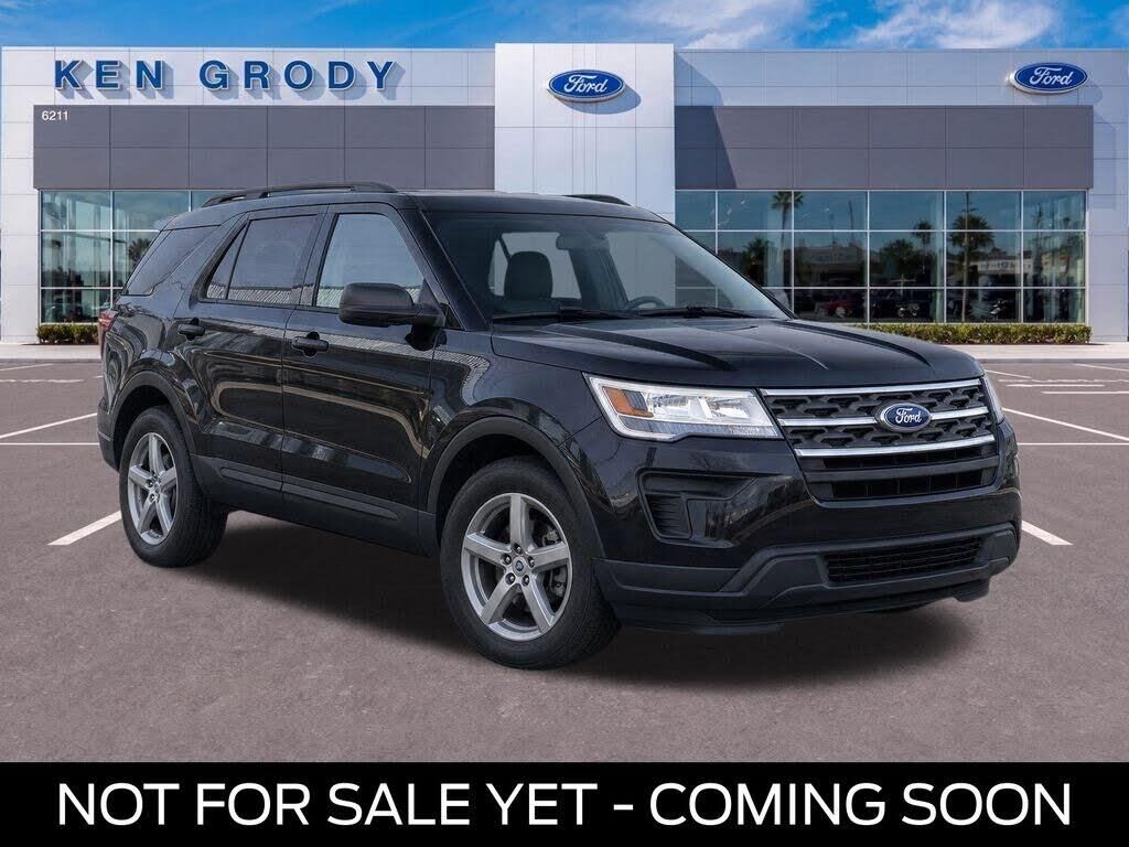 2018 Ford Explorer Base — photo 1 of 2