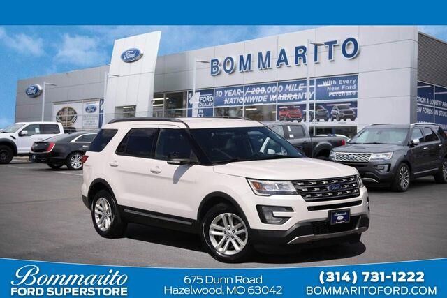 2017 Ford Explorer XLT — photo 1 of 13