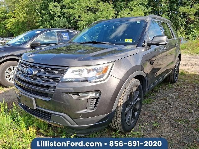 2019 Ford Explorer XLT — photo 1 of 12